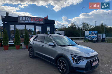 Позашляховик / Кросовер Kia Niro 2023 в Тернополі