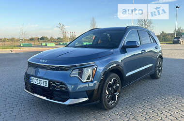 Позашляховик / Кросовер Kia Niro 2023 в Новояворівську