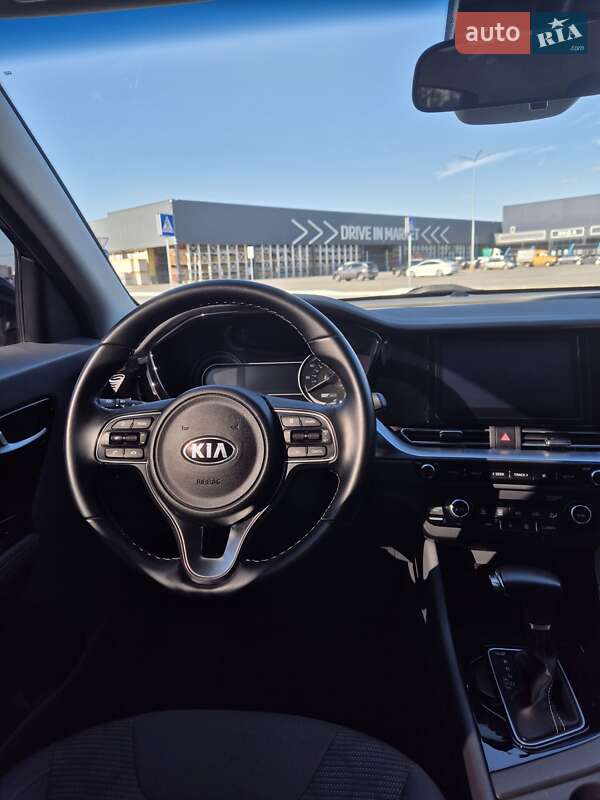 Позашляховик / Кросовер Kia Niro 2020 в Дніпрі