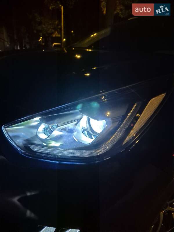 Позашляховик / Кросовер Kia Niro 2020 в Дніпрі