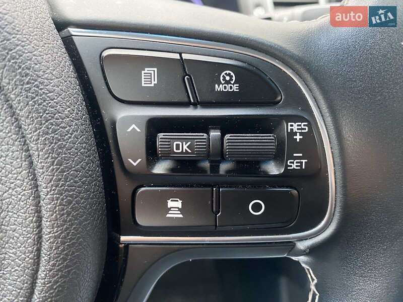 Внедорожник / Кроссовер Kia Niro 2019 в Житомире