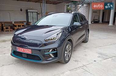 Внедорожник / Кроссовер Kia Niro 2020 в Умани