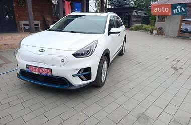 Позашляховик / Кросовер Kia Niro 2020 в Демидівці