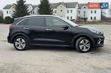 Внедорожник / Кроссовер Kia Niro 2019 в Ровно