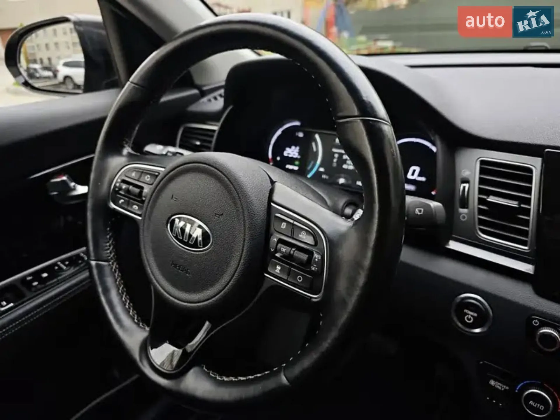 2020 Kia Niro - мініатюра 23