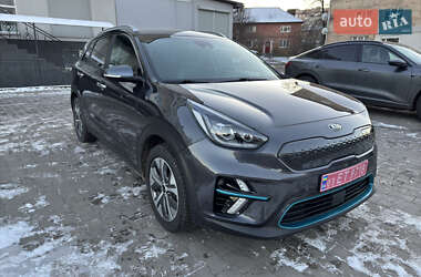 Внедорожник / Кроссовер Kia Niro 2019 в Дубно