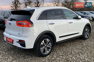 Позашляховик / Кросовер Kia Niro 2019 в Львові