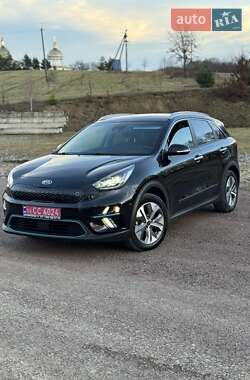 Позашляховик / Кросовер Kia Niro 2020 в Долині