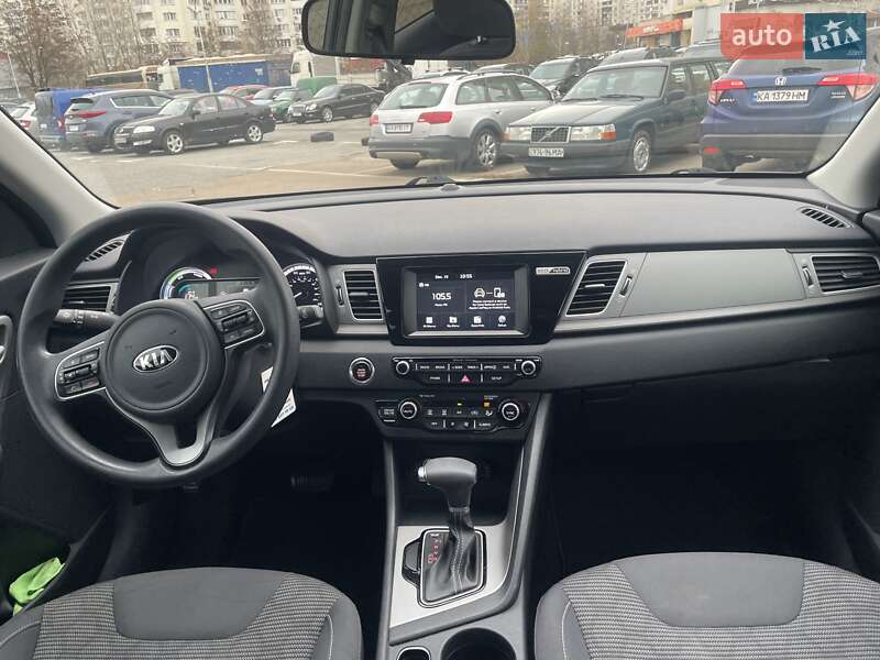Внедорожник / Кроссовер Kia Niro 2017 в Сквире