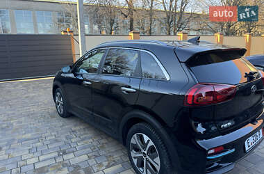 Внедорожник / Кроссовер Kia Niro 2021 в 