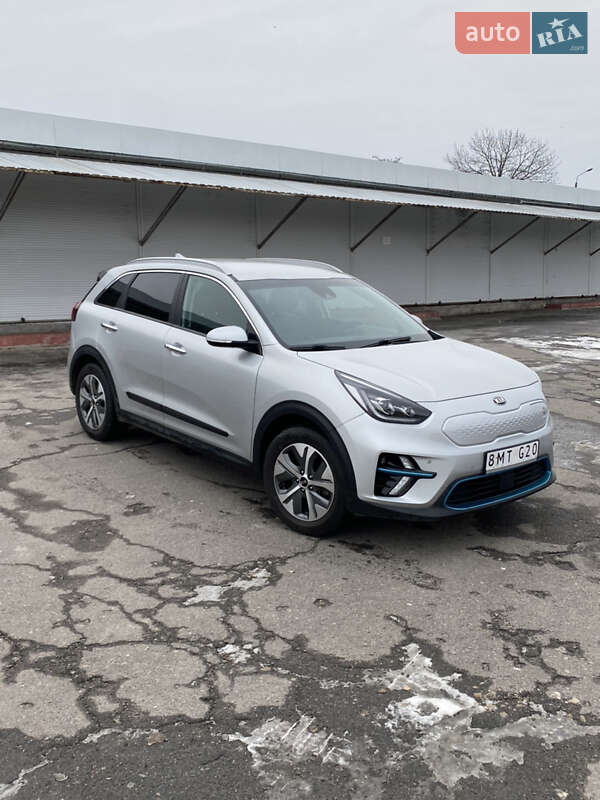 Позашляховик / Кросовер Kia Niro 2019 в Вінниці