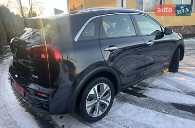 Позашляховик / Кросовер Kia Niro 2020 в 