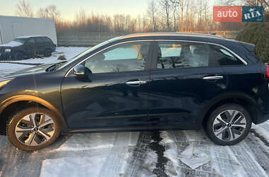 Позашляховик / Кросовер Kia Niro 2020 в 