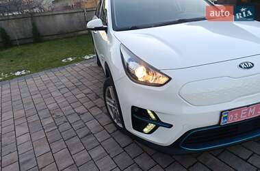 Внедорожник / Кроссовер Kia Niro 2019 в Радивилове