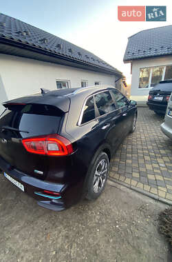 Внедорожник / Кроссовер Kia Niro 2019 в 