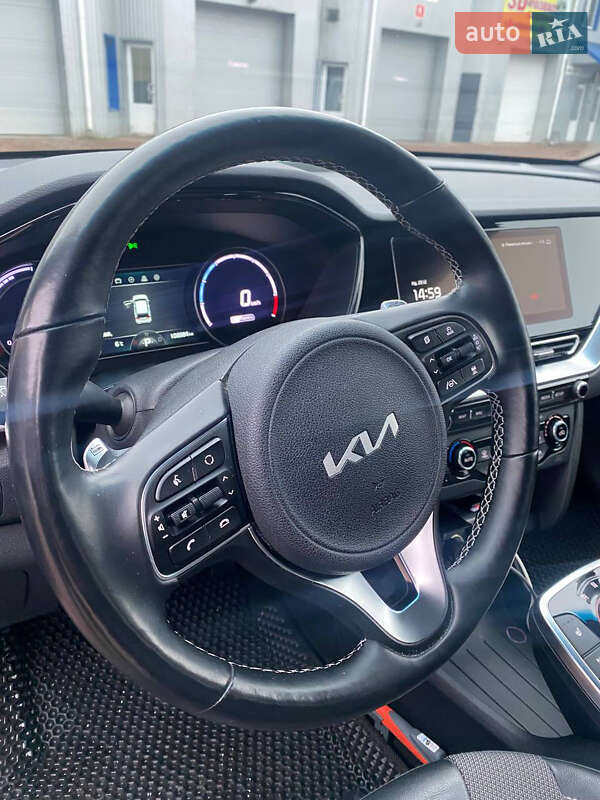 Позашляховик / Кросовер Kia Niro 2022 в Рівному