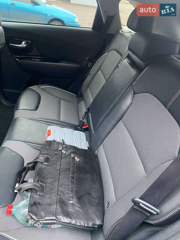 Позашляховик / Кросовер Kia Niro 2022 в Рівному