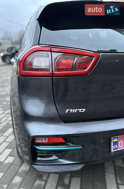 Позашляховик / Кросовер Kia Niro 2019 в Луцьку