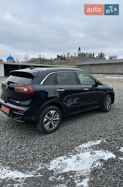 Внедорожник / Кроссовер Kia Niro 2019 в 