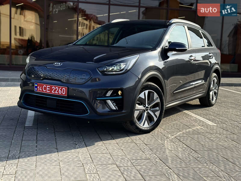 Позашляховик / Кросовер Kia Niro 2020 в Львові