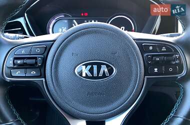 Позашляховик / Кросовер Kia Niro 2020 в Львові