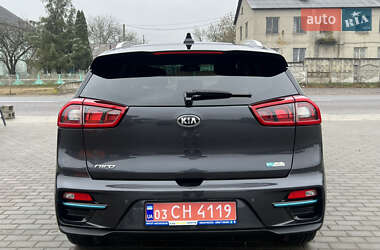 Внедорожник / Кроссовер Kia Niro 2019 в Лопатине