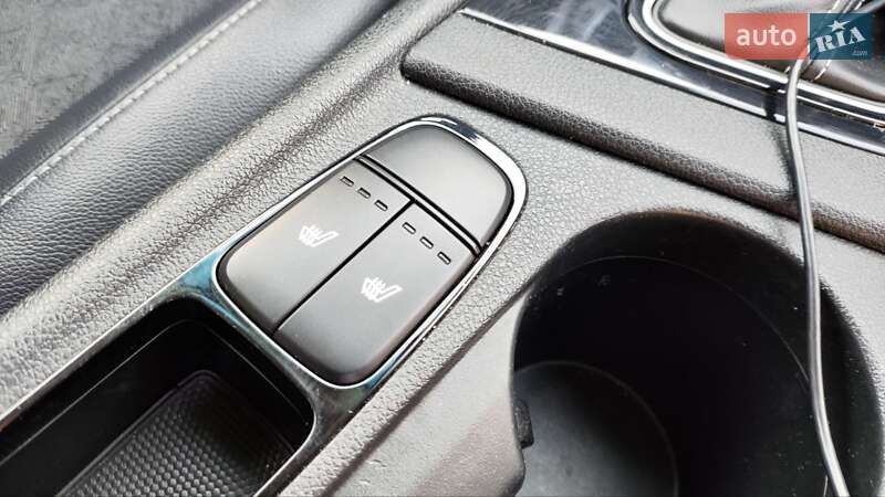 Внедорожник / Кроссовер Kia Niro 2017 в Львове