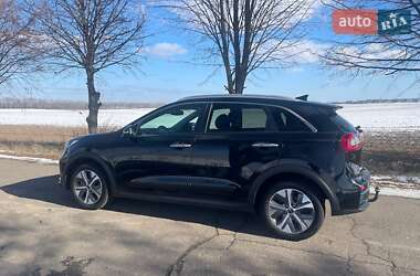 Позашляховик / Кросовер Kia Niro 2019 в 