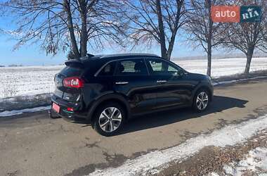 Позашляховик / Кросовер Kia Niro 2019 в 