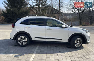 Внедорожник / Кроссовер Kia Niro 2019 в Ужгороде