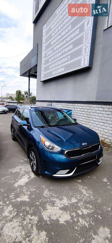 Внедорожник / Кроссовер Kia Niro 2017 в Киеве фото 5 Внедорожник / Кроссовер Kia Niro 2017 в Киеве