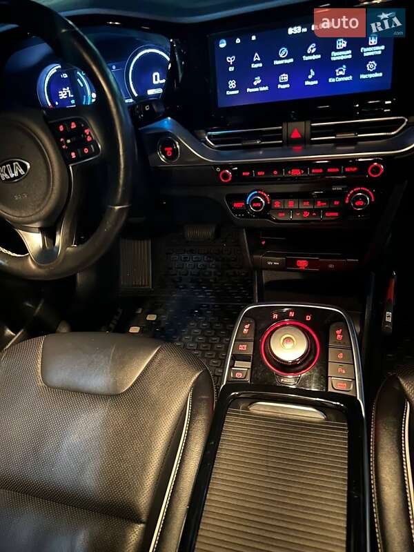 Позашляховик / Кросовер Kia Niro 2020 в Хмельницькому