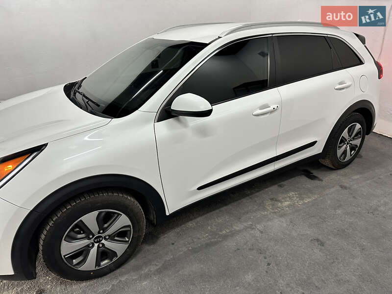 Внедорожник / Кроссовер Kia Niro 2019 в Львове