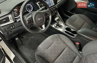 Внедорожник / Кроссовер Kia Niro 2019 в 
