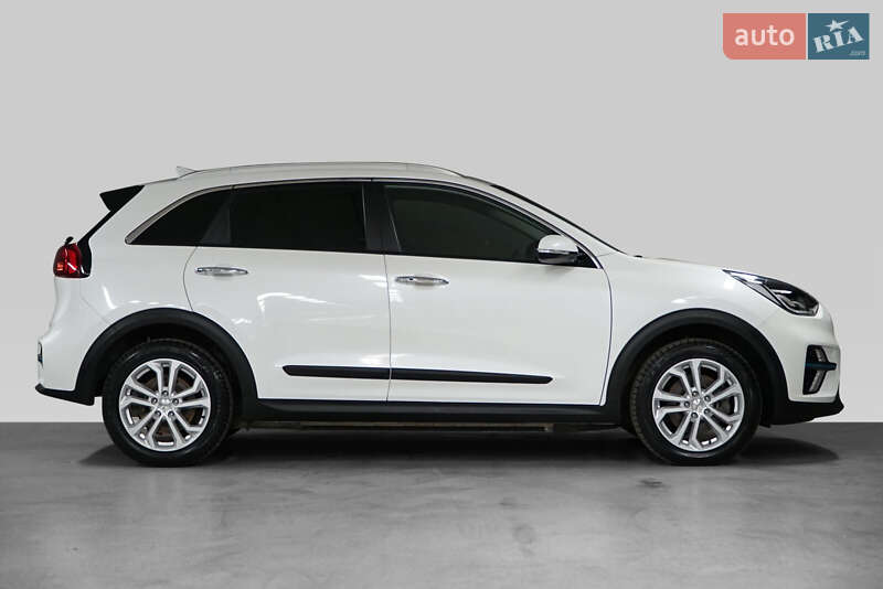 Позашляховик / Кросовер Kia Niro 2021 в Києві фото 7 Позашляховик / Кросовер Kia Niro 2021 в Києві