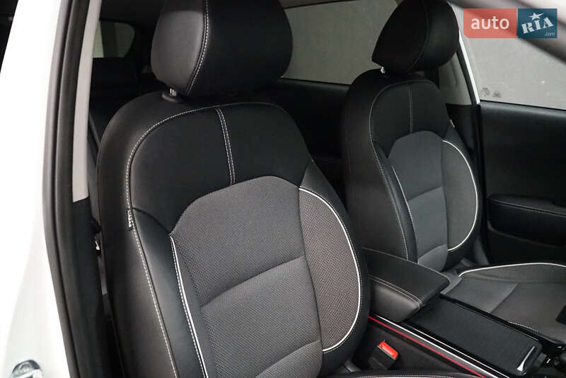 Позашляховик / Кросовер Kia Niro 2021 в Києві фото 11 Позашляховик / Кросовер Kia Niro 2021 в Києві