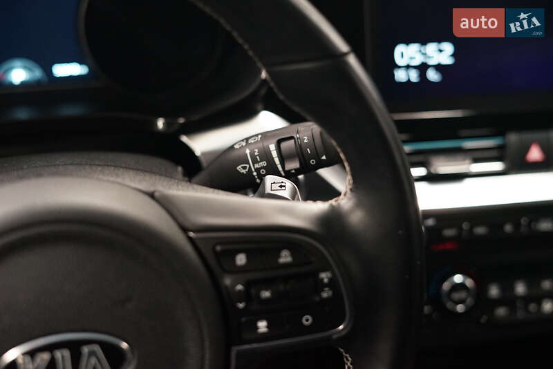 Позашляховик / Кросовер Kia Niro 2021 в Києві фото 23 Позашляховик / Кросовер Kia Niro 2021 в Києві