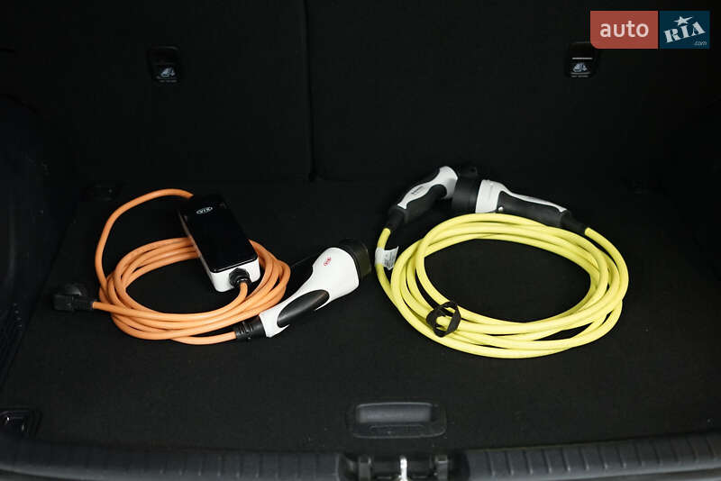 Позашляховик / Кросовер Kia Niro 2021 в Києві фото 34 Позашляховик / Кросовер Kia Niro 2021 в Києві