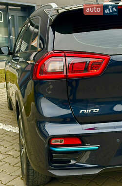 Позашляховик / Кросовер Kia Niro 2019 в Івано-Франківську