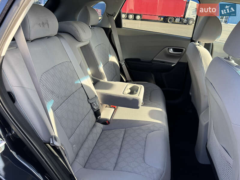 Внедорожник / Кроссовер Kia Niro 2018 в Киеве
