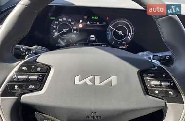 Внедорожник / Кроссовер Kia Niro 2022 в 
