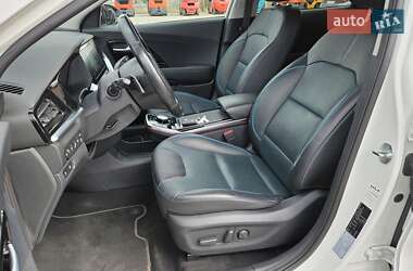 Внедорожник / Кроссовер Kia Niro 2021 в 