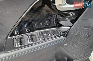 Внедорожник / Кроссовер Kia Niro 2021 в 