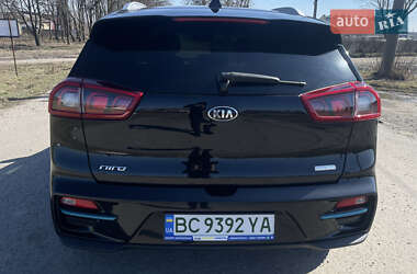Внедорожник / Кроссовер Kia Niro 2018 в 