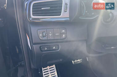 Внедорожник / Кроссовер Kia Niro 2018 в 