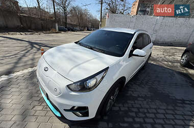 Позашляховик / Кросовер Kia Niro 2019 в 