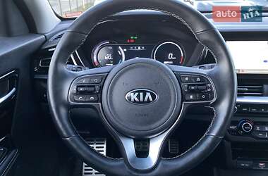 Внедорожник / Кроссовер Kia Niro 2021 в 