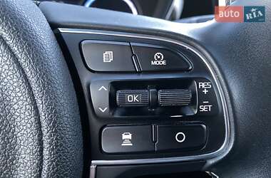 Внедорожник / Кроссовер Kia Niro 2021 в 