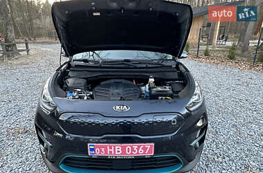 Внедорожник / Кроссовер Kia Niro 2019 в 