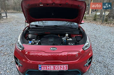 Внедорожник / Кроссовер Kia Niro 2019 в 